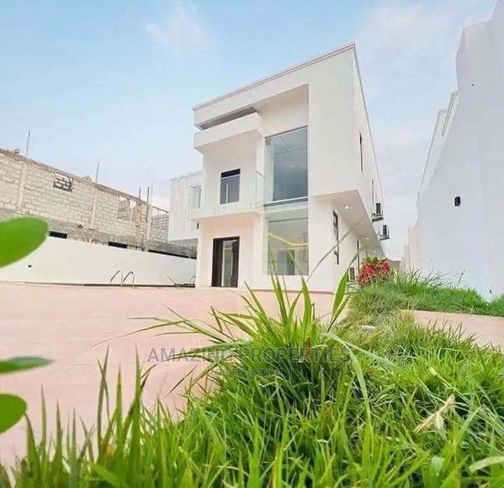 4bdrm House in Location: East Legon, Adjiriganor for Sale in Adjiriganor