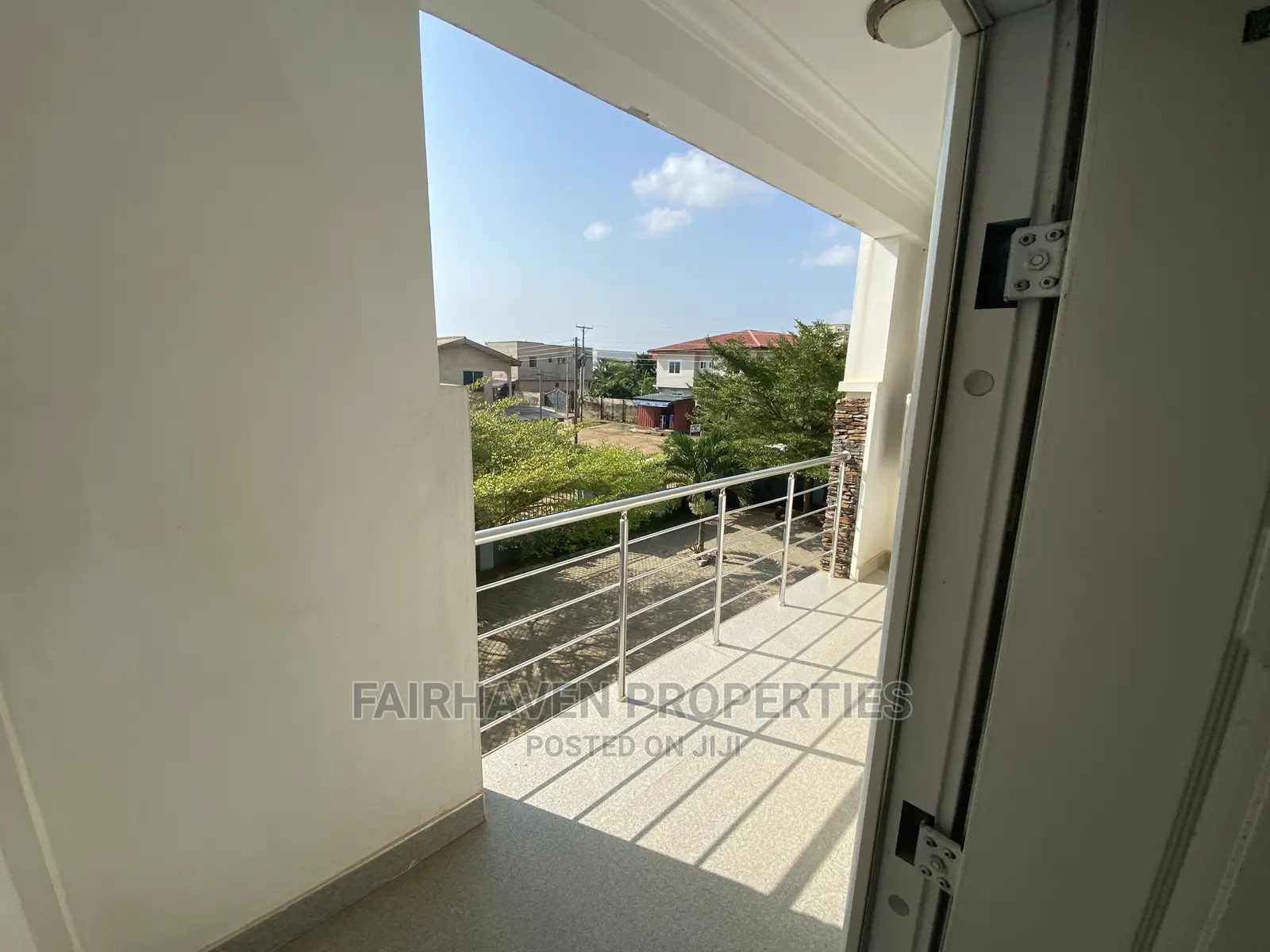 3bdrm Apartment in Tseaddo, Airport Residential Area for rent in Airport Residential Area