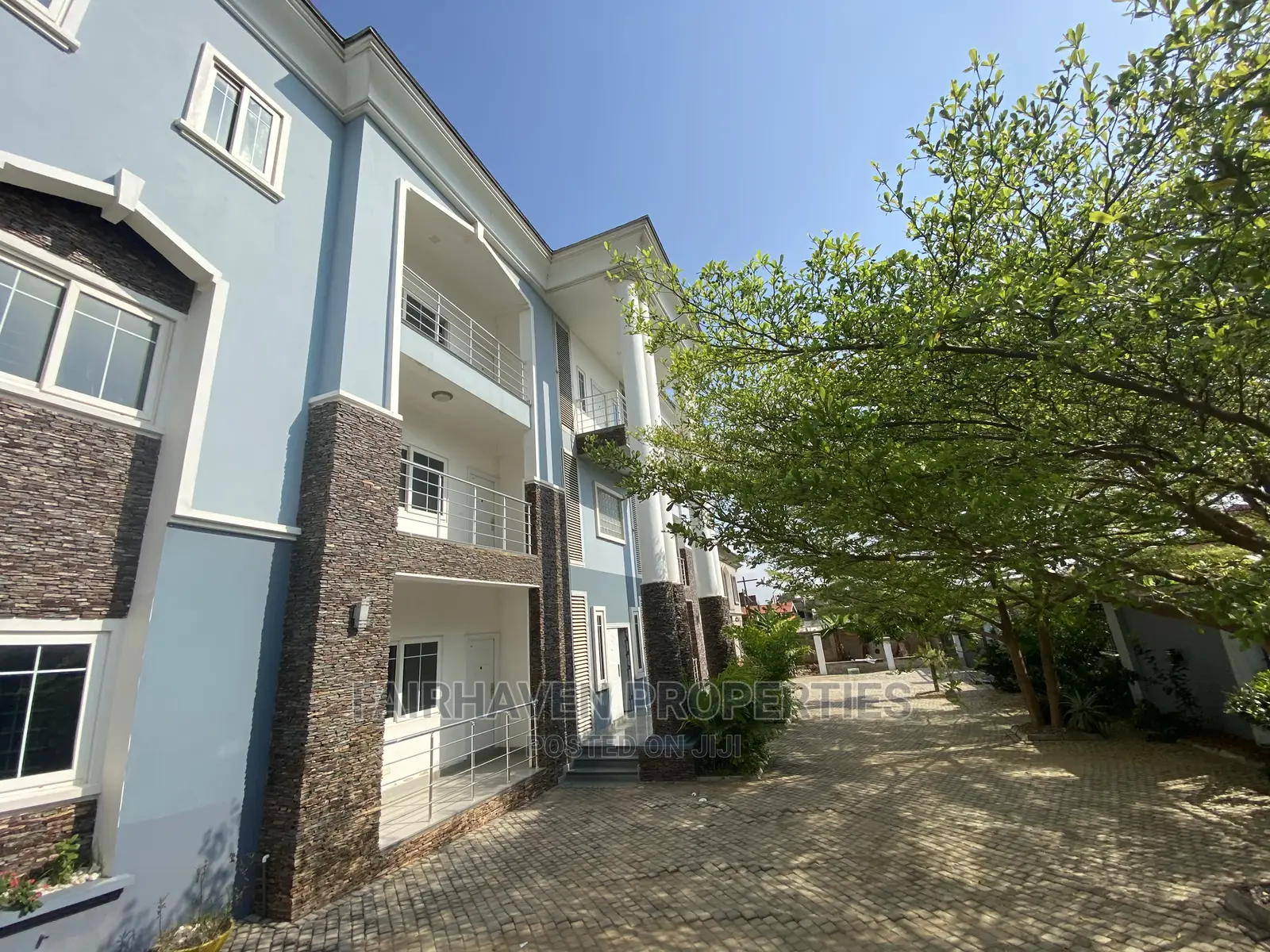3bdrm Apartment in Tseaddo, Airport Residential Area for rent in Airport Residential Area