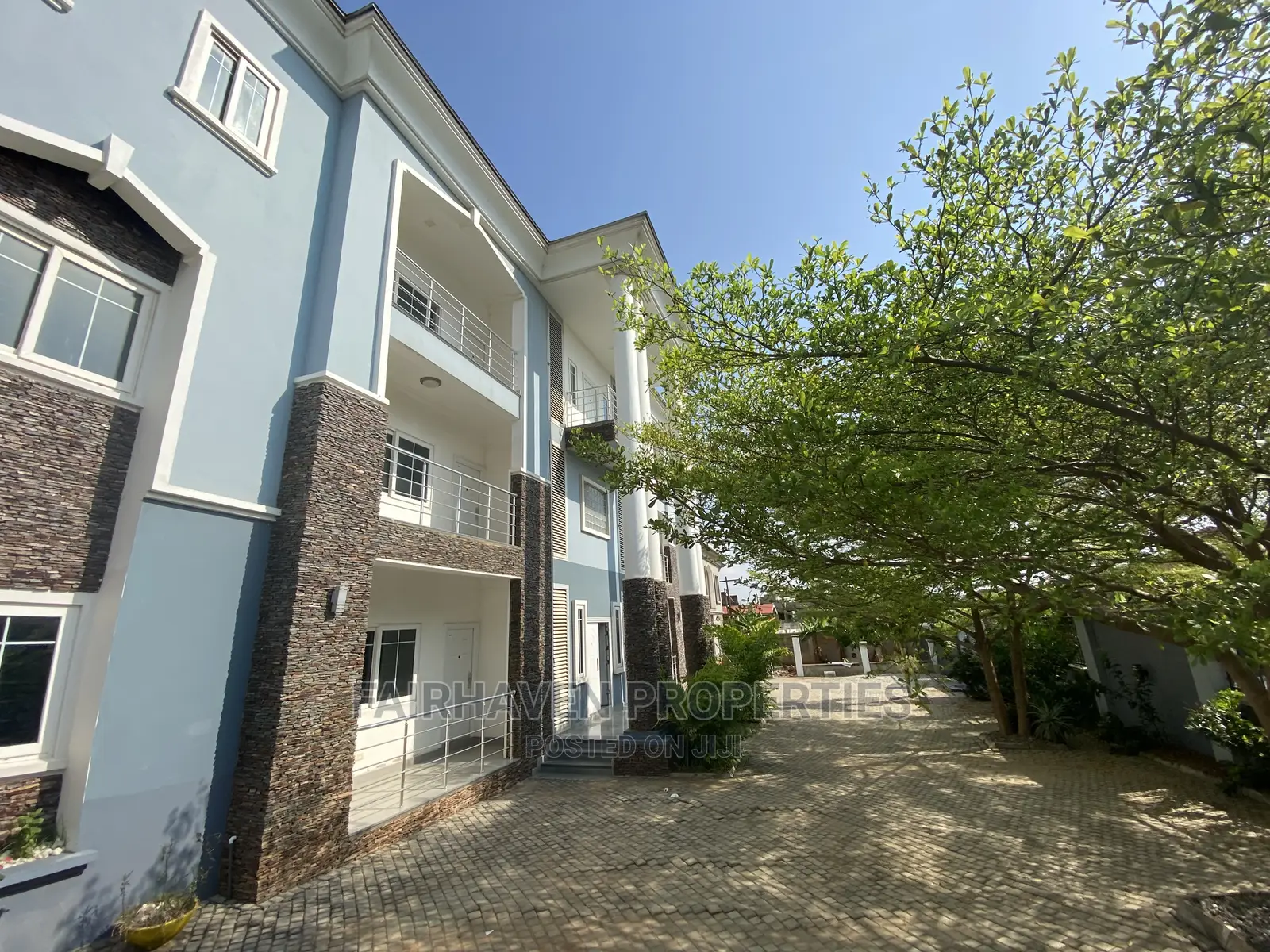 3bdrm Apartment in Tseaddo, Airport Residential Area for rent in Airport Residential Area