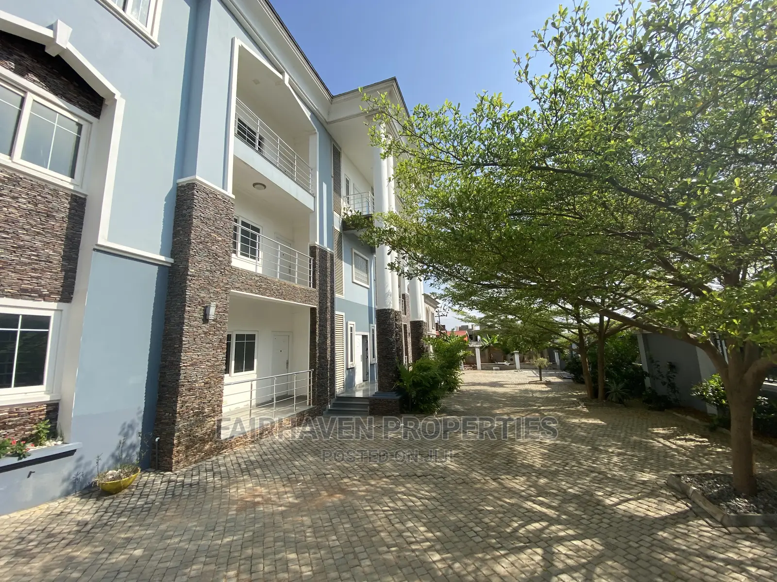 3bdrm Apartment in Tseaddo, Airport Residential Area for rent in Airport Residential Area