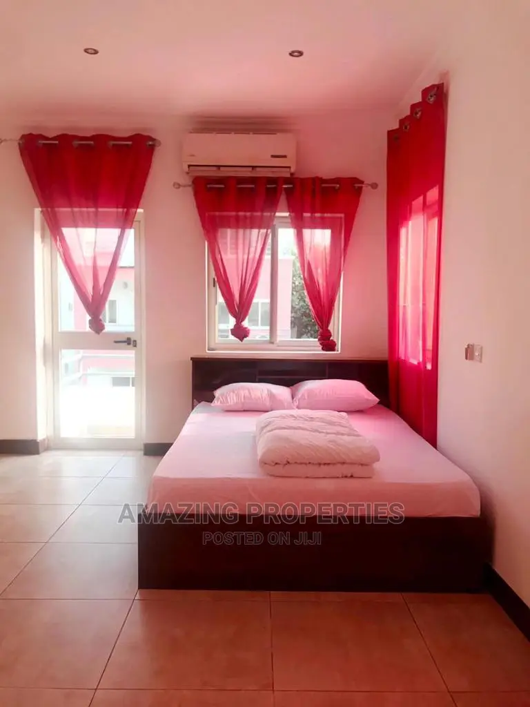 4bdrm Farm House in West Cantonments, East Legon for Sale in East Legon