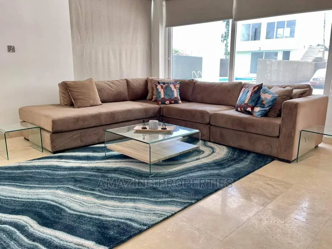 Furnished 4bdrm House in 4 Bedroom Fully for Rent in Cantonments