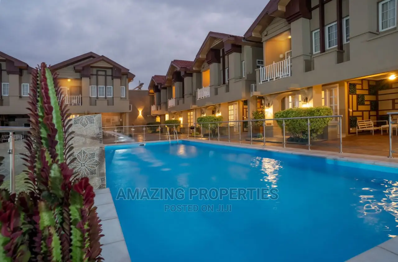 Furnished 3bdrm Townhouse / Terrace for Rent in Airport Residential Area