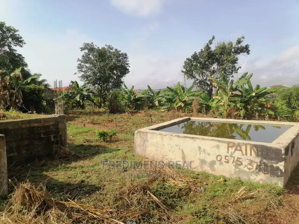 5bdrm Apartment in Fredimens Real, Kumasi Metropolitan for sale in Kumasi Metropolitan
