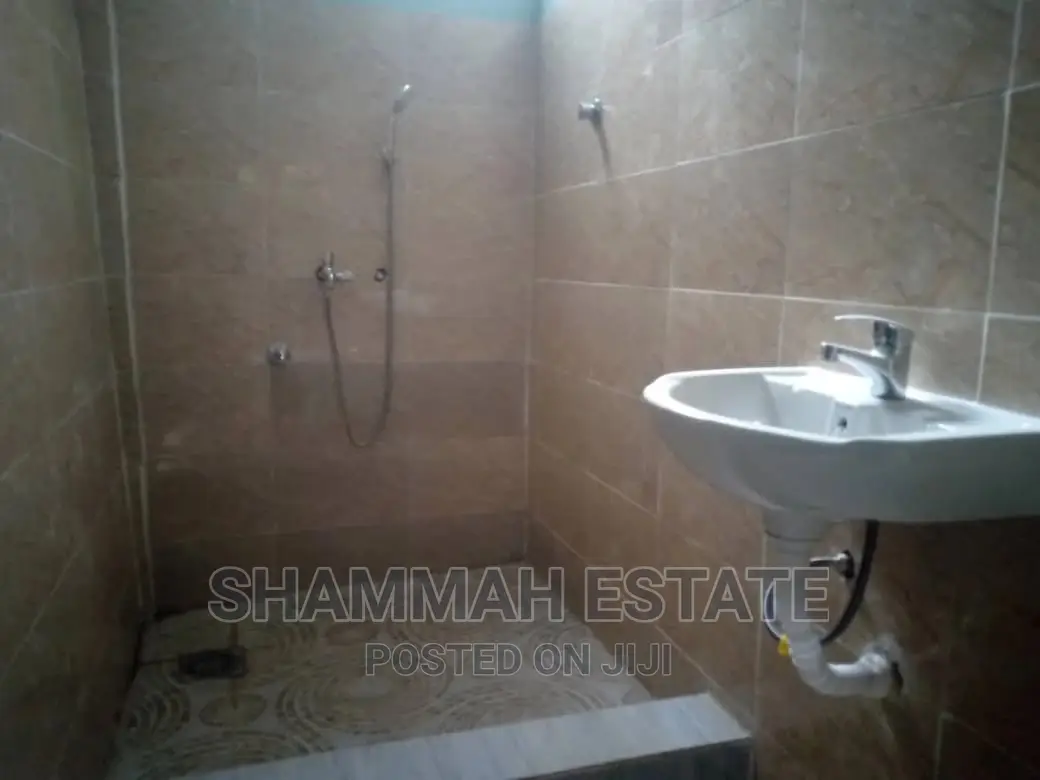3bdrm Apartment in Aiding Estate, Sunyani Municipal for rent in Sunyani Municipal