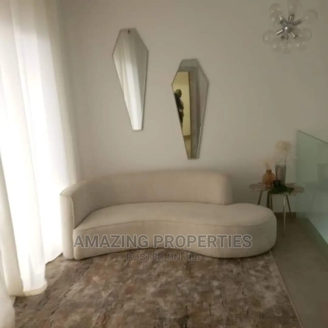 4bdrm House in East Legon Trasacco for Sale in East Legon
