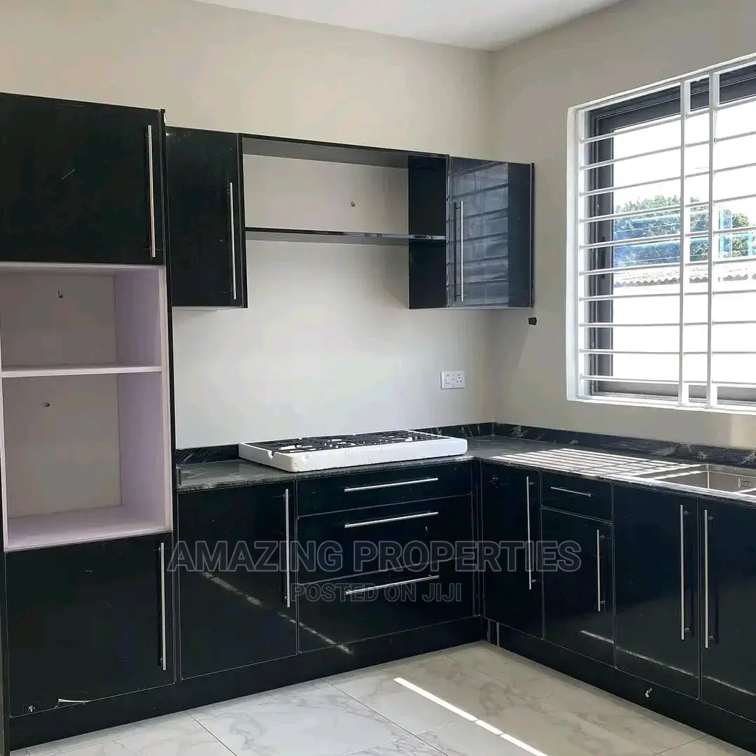 3bdrm House in Abelempke, Abelemkpe for rent in Abelemkpe