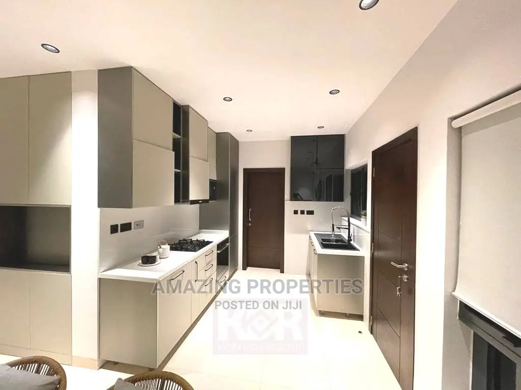 Furnished 2bdrm Apartment in Furnished 2 3Bed for Rent in East Legon