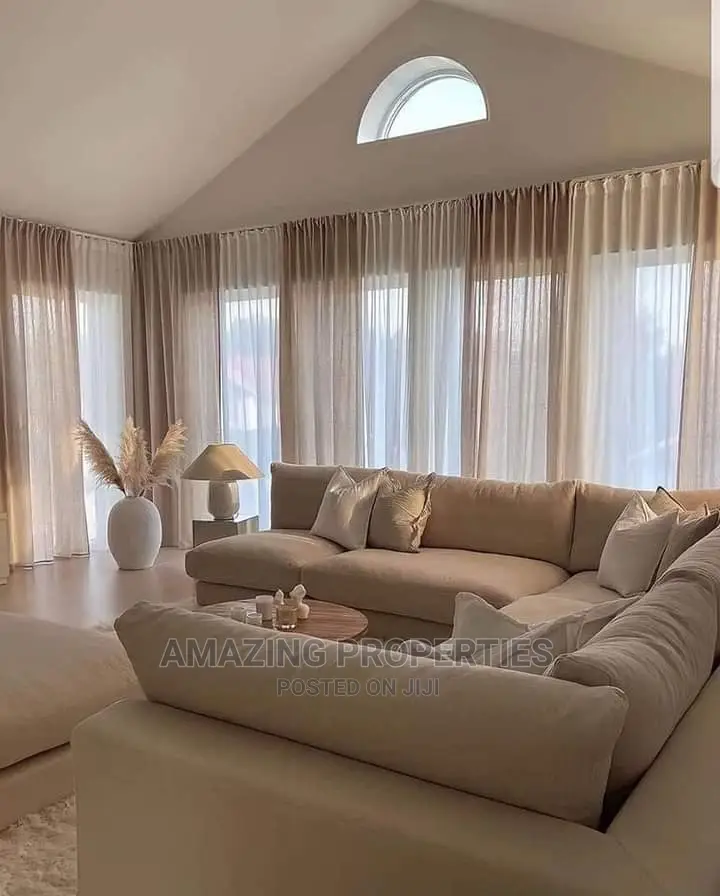 Furnished 2bdrm Apartment in Furnished 2 3Bed for Rent in East Legon