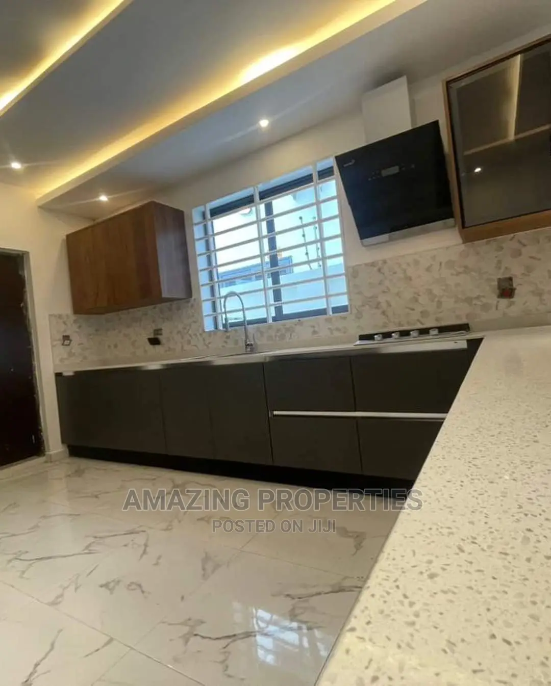 4bdrm House in Spintex for Sale in Spintex