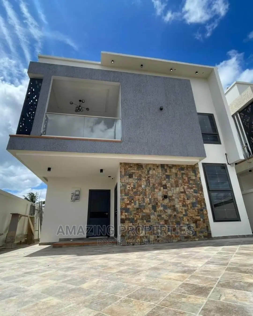 4bdrm House in Spintex for Sale in Spintex