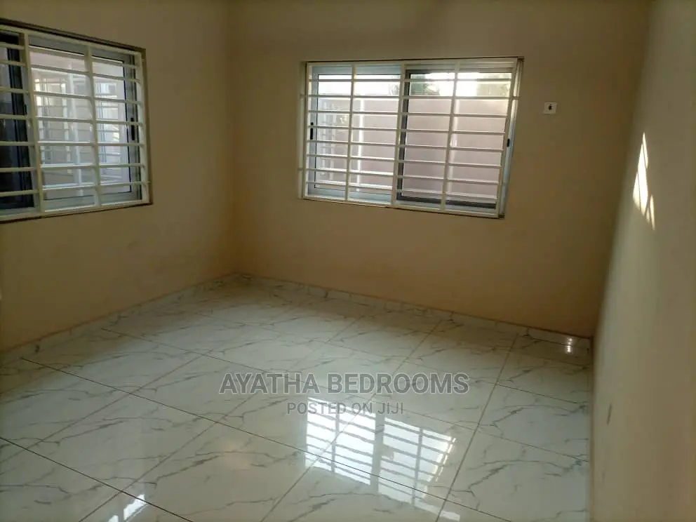 3bdrm House in Ayathar Bedroom, Spintex for Rent in Spintex