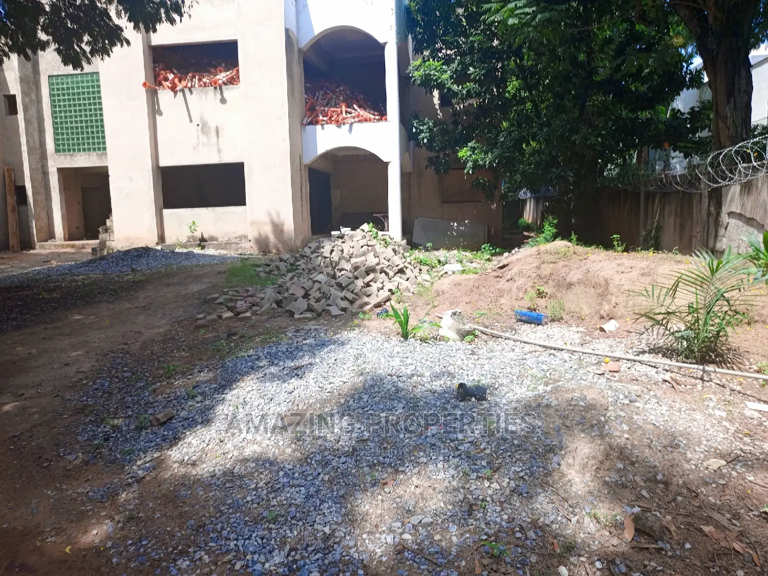 1 Acre Land For Sale At Ridge in North Ridge