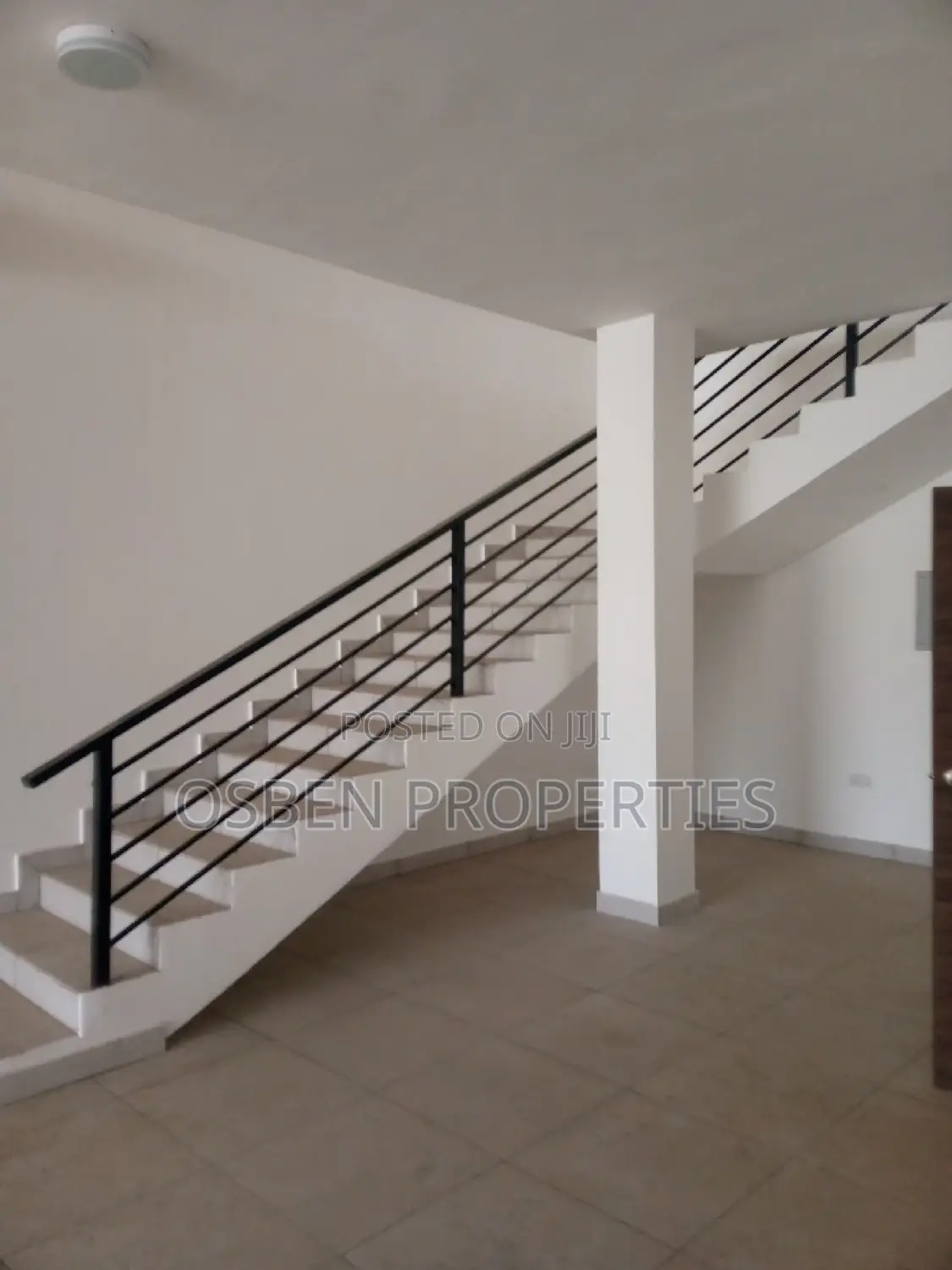 Spacious Showroom at Spintex for Rent in Spintex