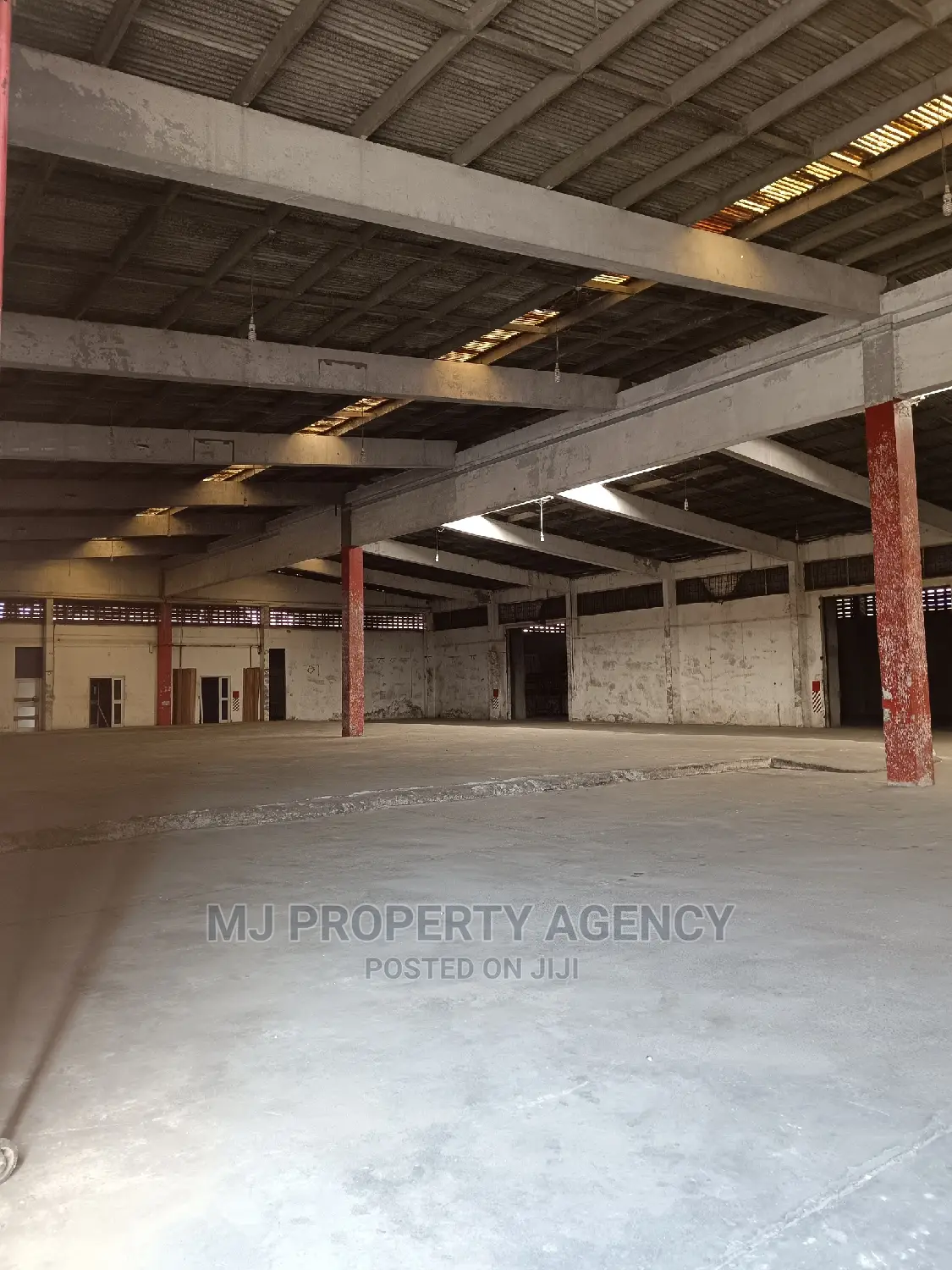 2000 SQM Warehouse at Tema Harbour in Tema Metropolitan
