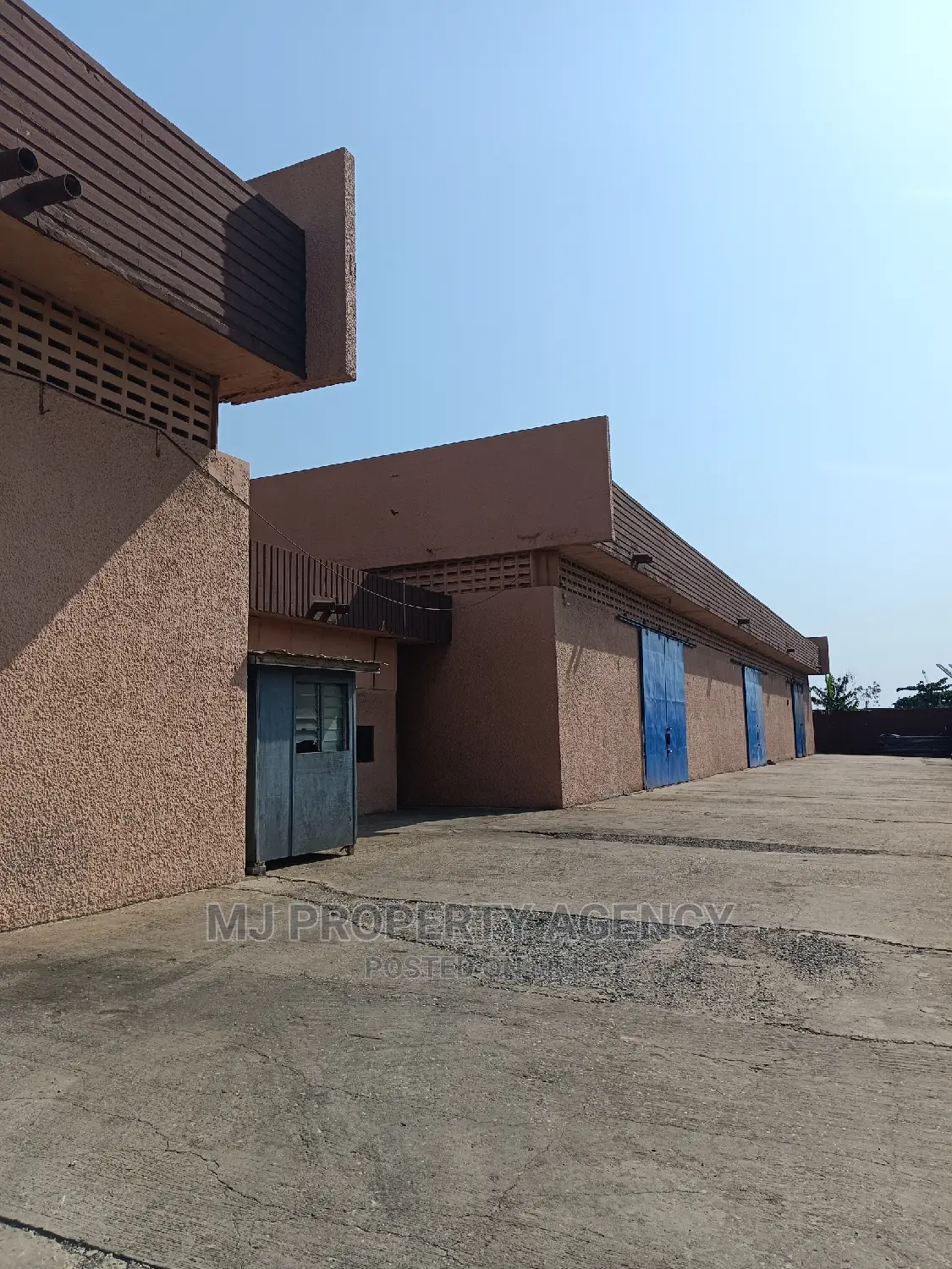 2000 SQM Warehouse at Tema Harbour in Tema Metropolitan