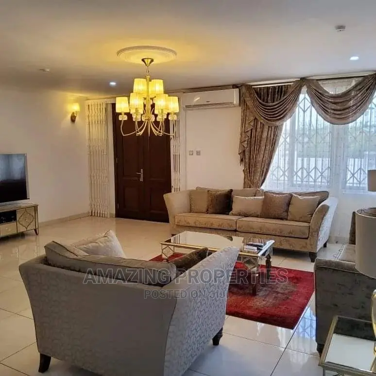 Furnished 5bdrm House in Tema Community 25 for Sale in Tema Metropolitan