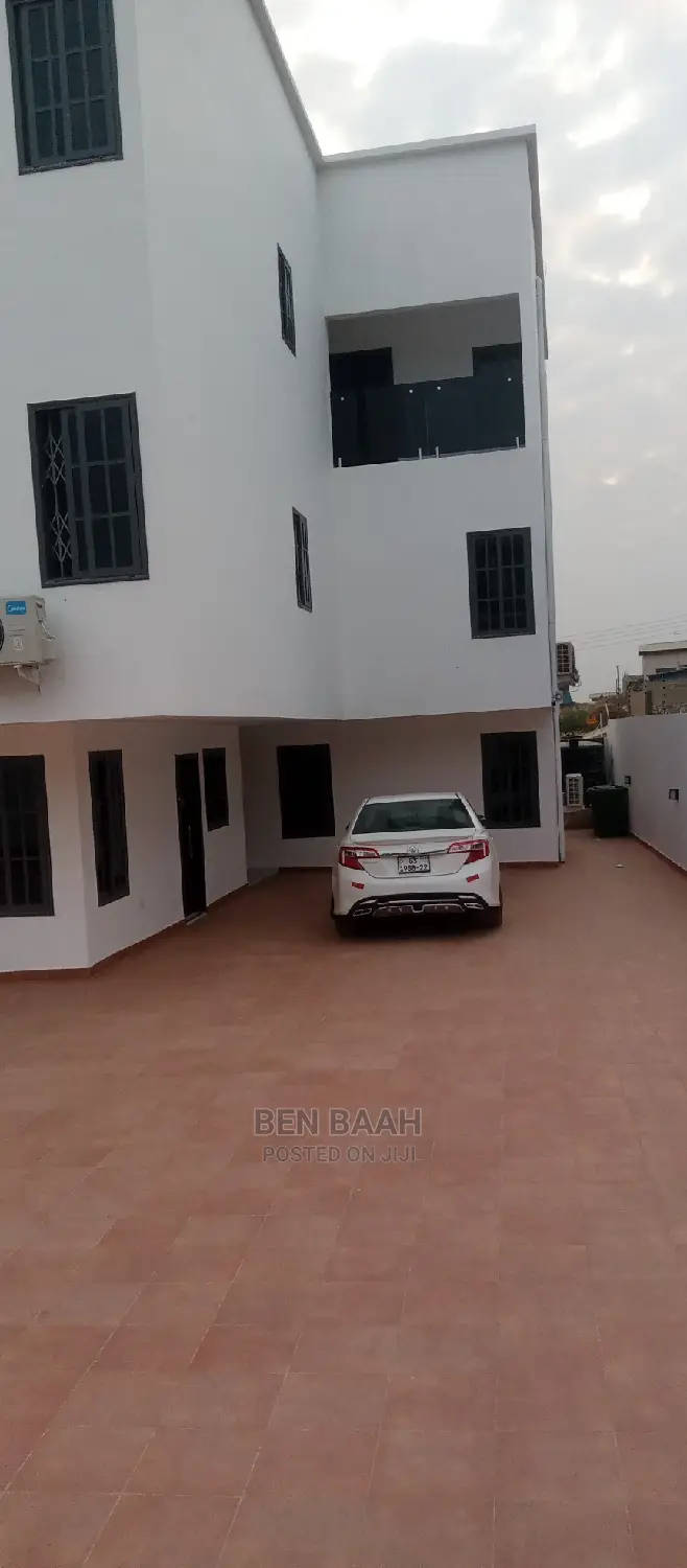 2bdrm Apartment in Ben Properties, Ashomang Estate for rent in Ashomang Estate
