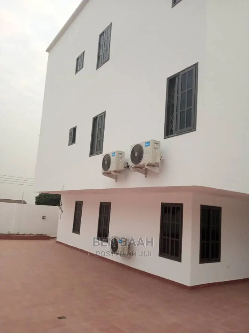 2bdrm Apartment in Ben Properties, Ashomang Estate for rent in Ashomang Estate