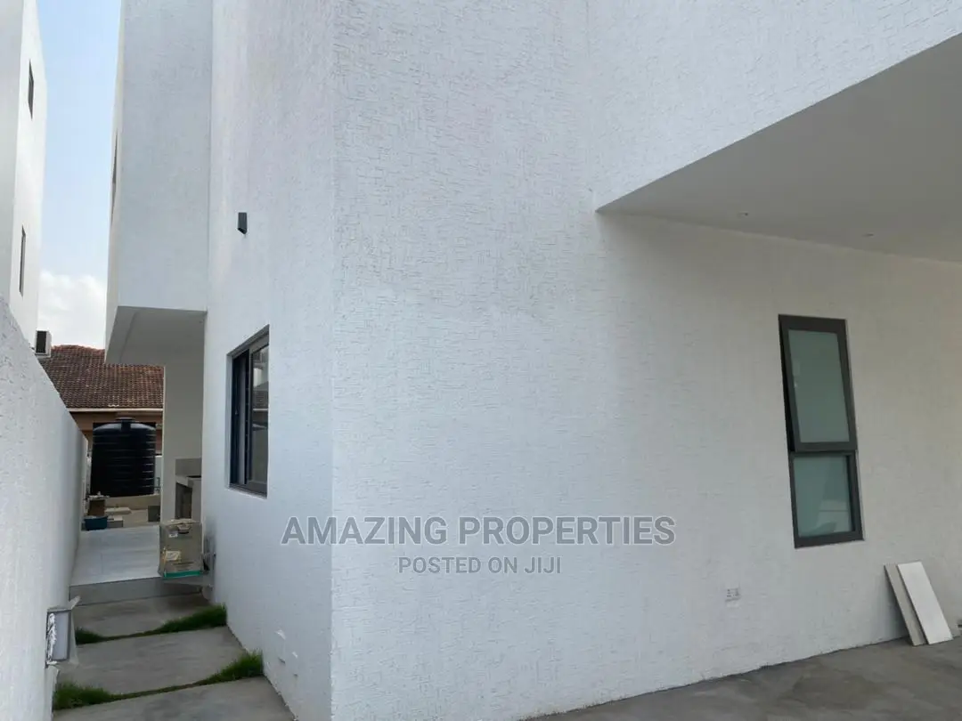 4bdrm House in East Legon for Sale in East Legon