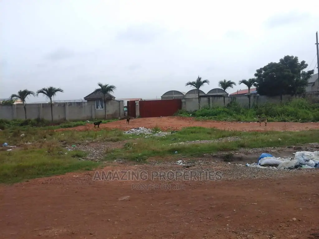 For Sale Land Size 2 Acres Warehouse Size 2000sq at Spintex in Spintex