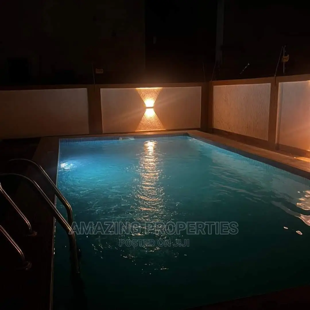 Furnished 4bdrm House in Furnished 4 Bedroom for Rent in East Legon
