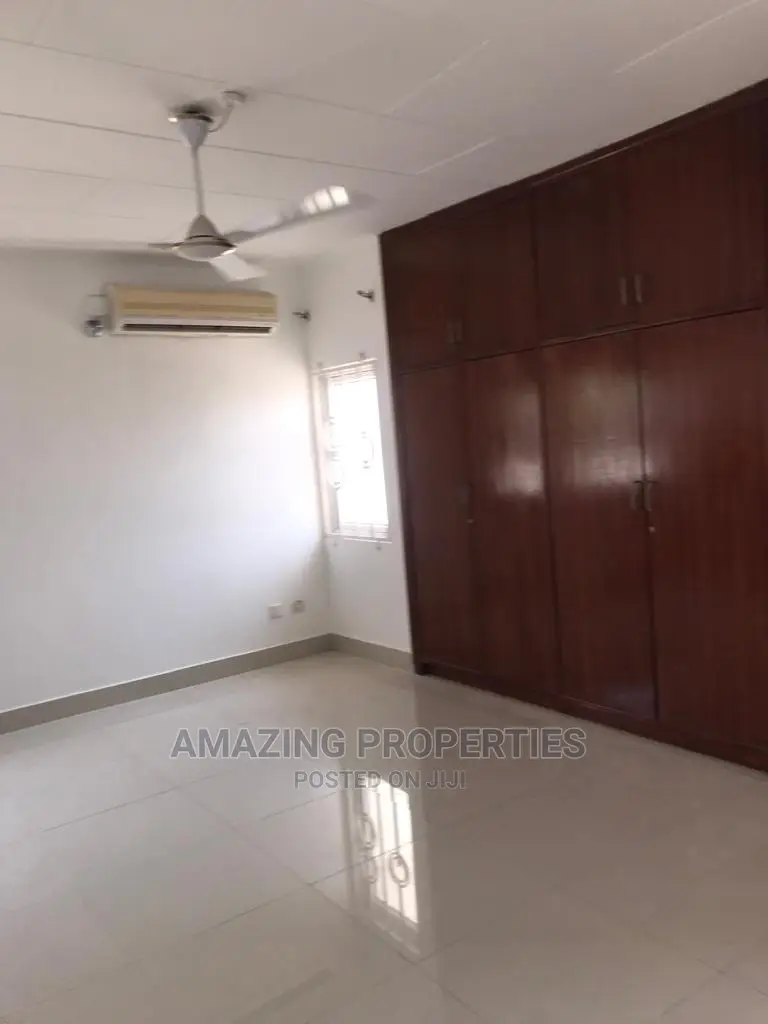 3bdrm House in Spintex for Rent in Spintex