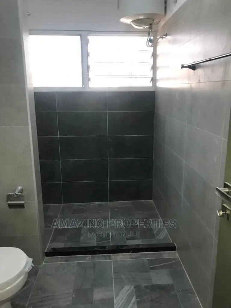 3bdrm House in Spintex for Rent in Spintex