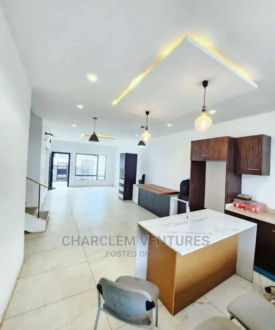 3bdrm House in East Legon for sale in East Legon