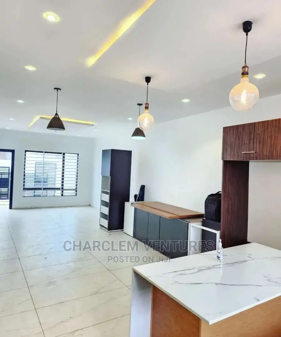 3bdrm House in East Legon for sale in East Legon