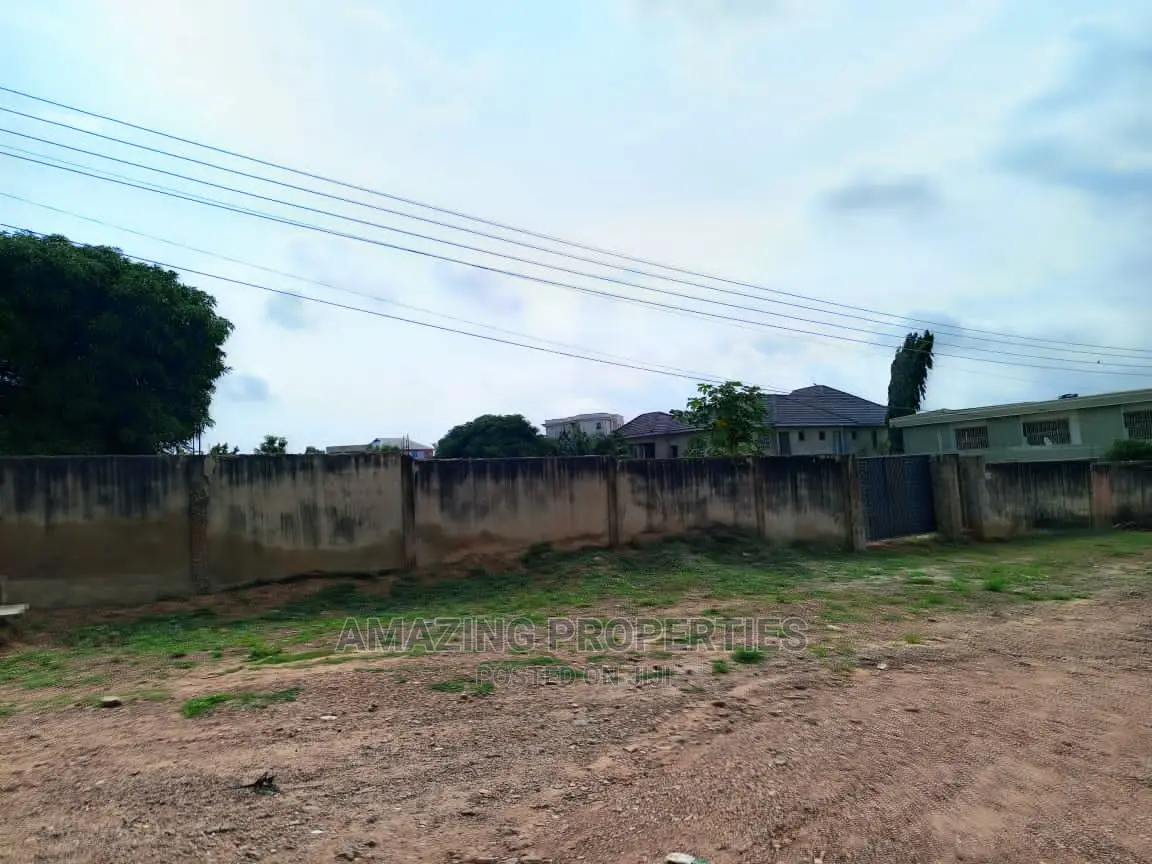 10 Registered Plots of Land at Sakumono Estate in Spintex