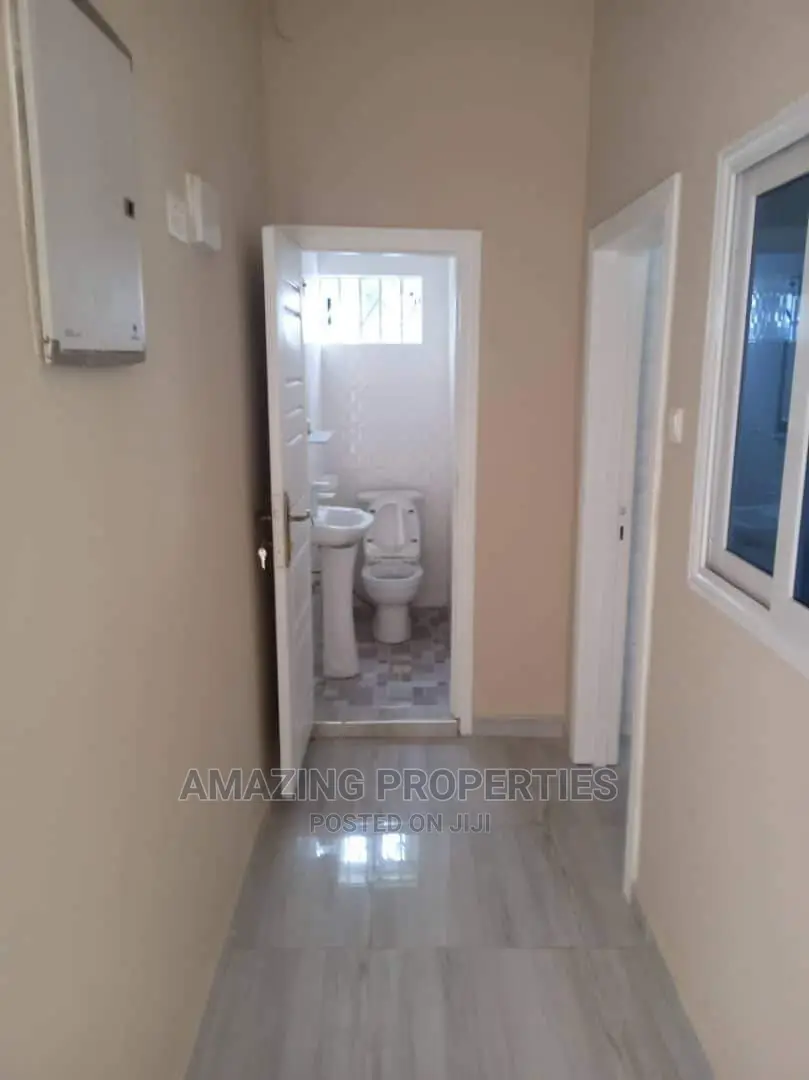 3bdrm House in Spintex for rent in Spintex