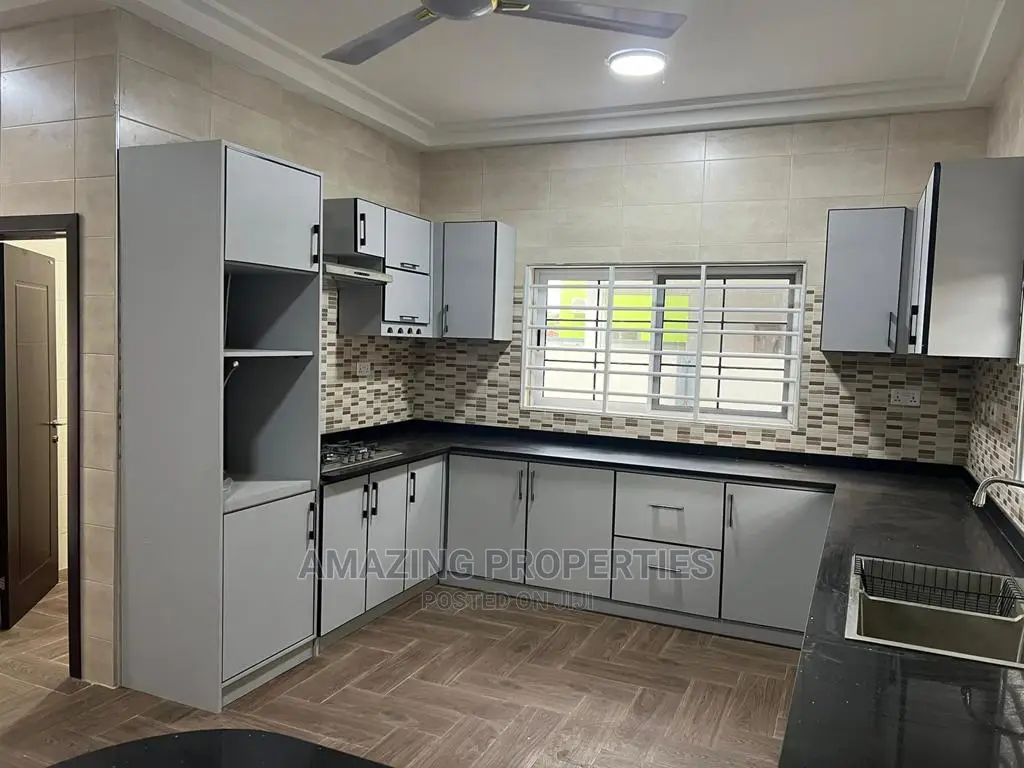 3bdrm House in Spintex for rent in Spintex