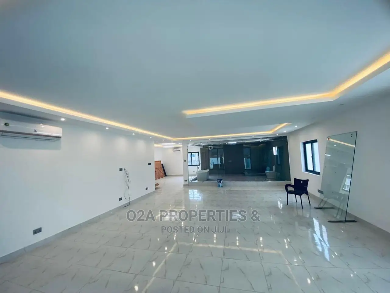 Furnished 4bdrm House in School Junction for Sale in School Junction
