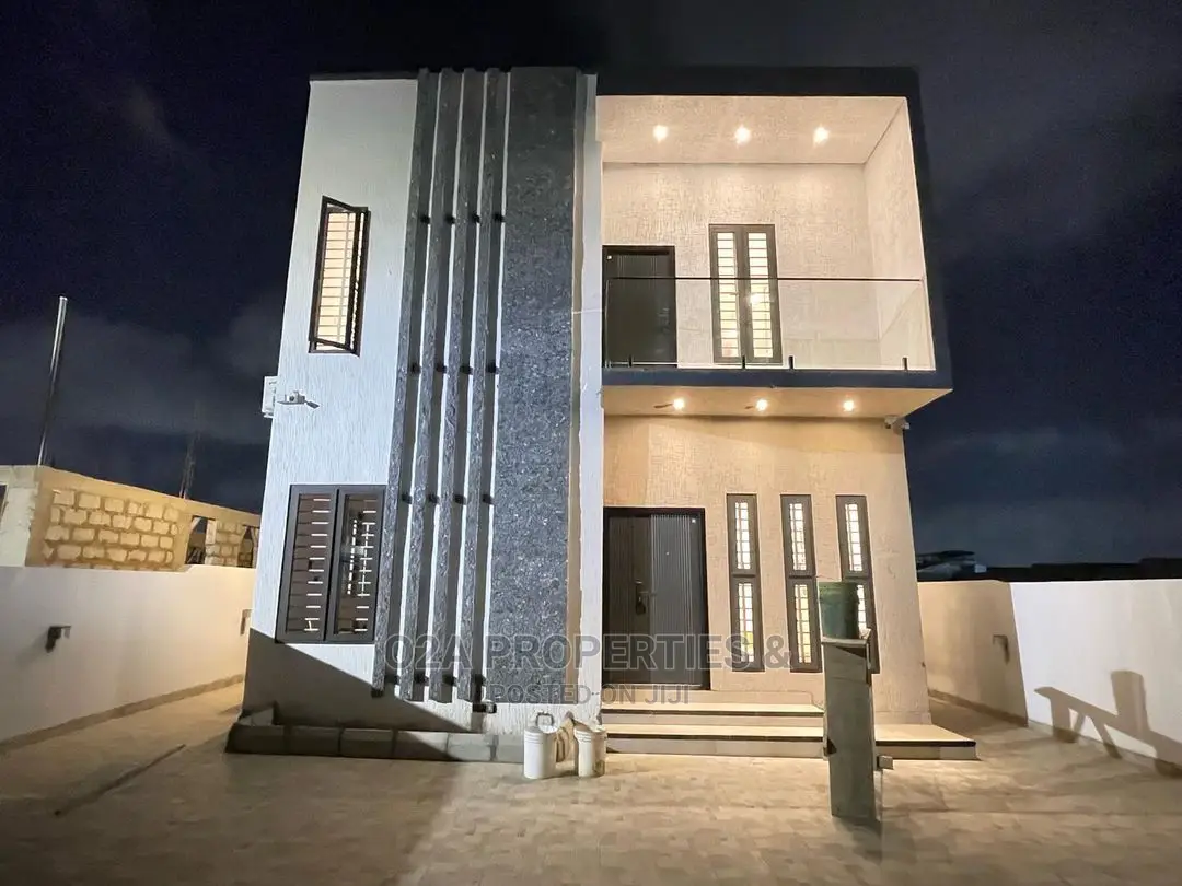 4bdrm House in School Junction for Sale in School Junction