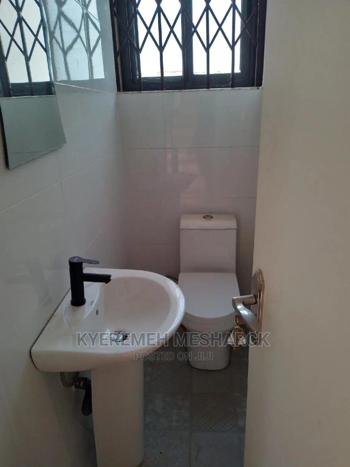 3bdrm Duplex in Oyarifa for rent in Oyarifa