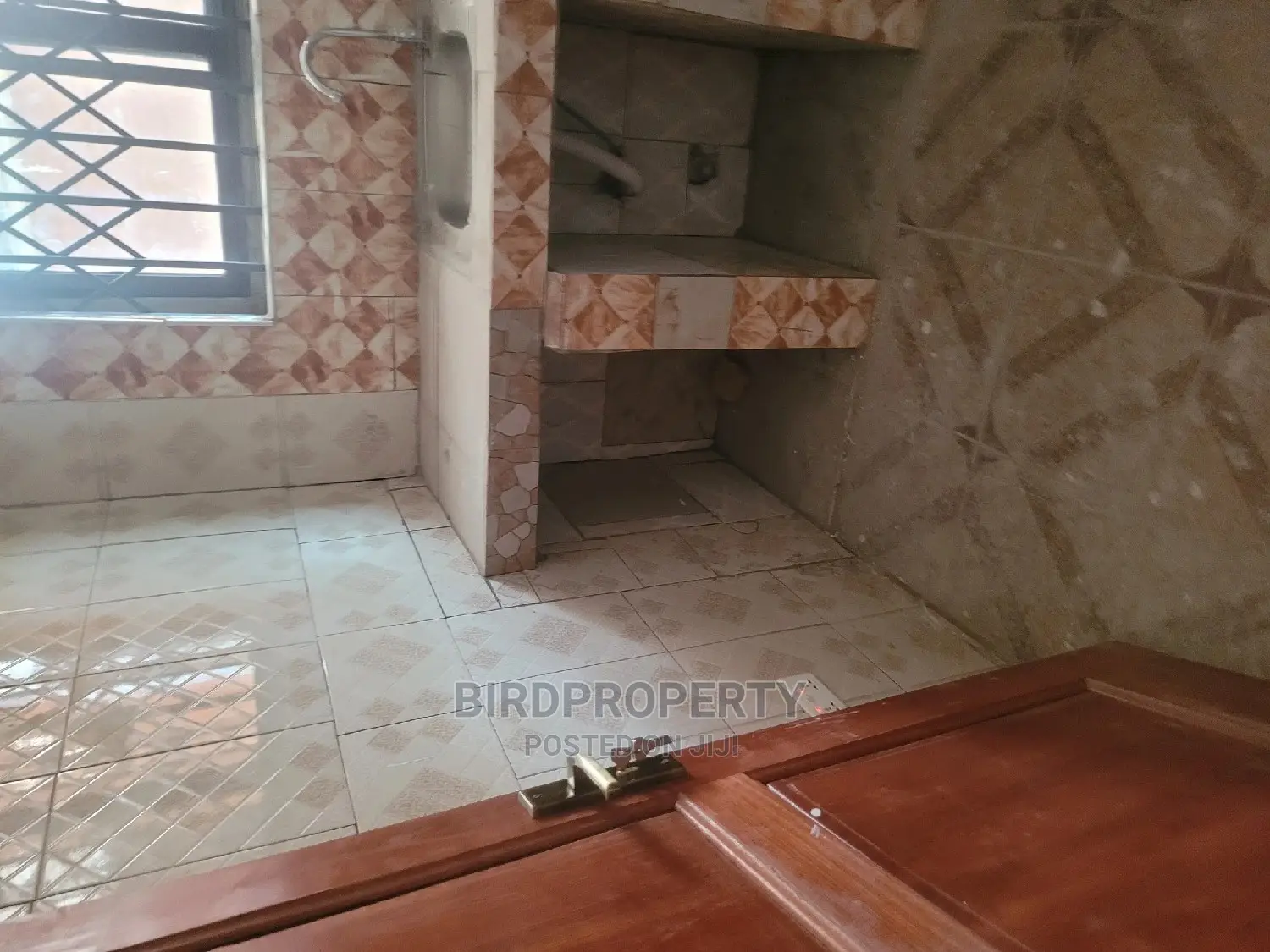 1bdrm Apartment in Birdproperty, School Junction for rent in School Junction
