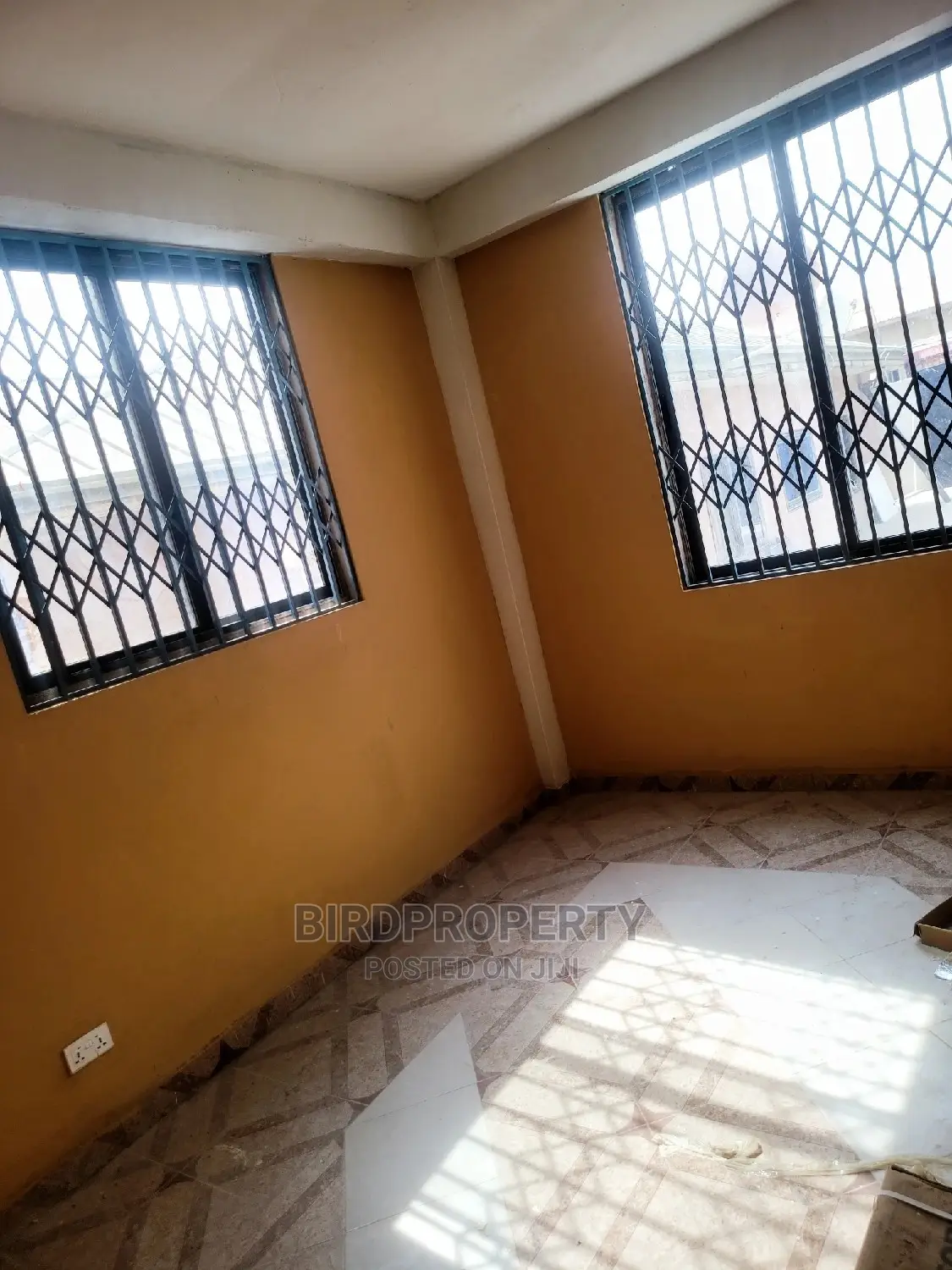 1bdrm Apartment in Birdproperty, School Junction for rent in School Junction