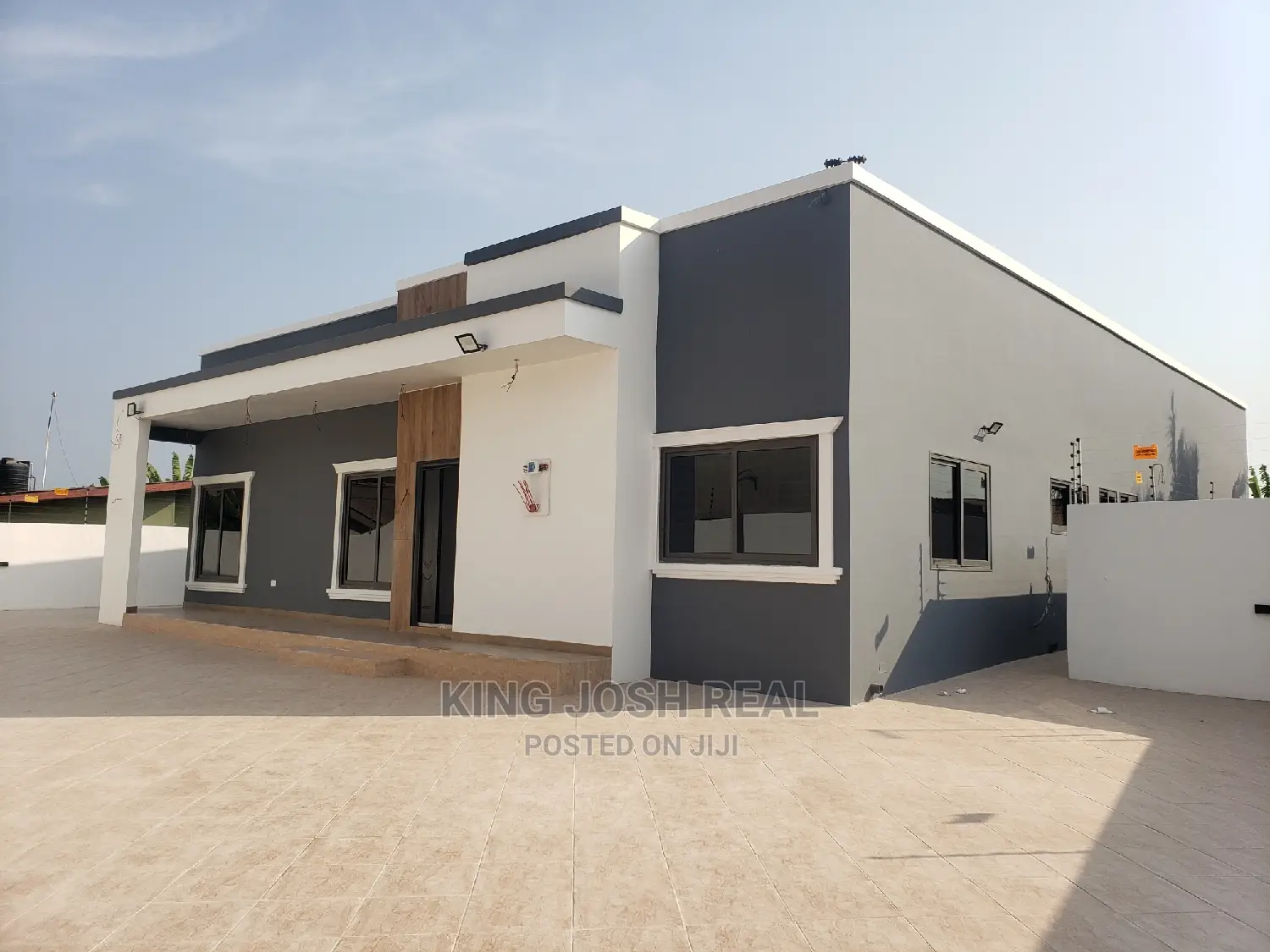 4bdrm House in Spintex for Sale in Spintex