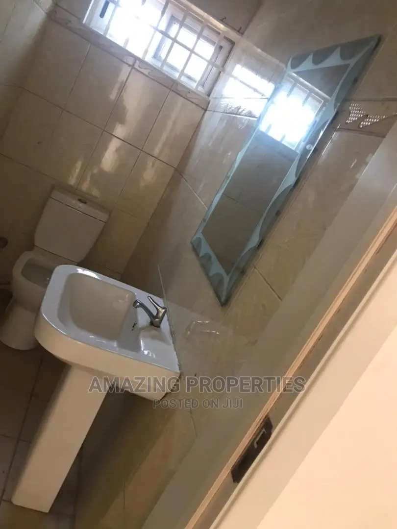 3bdrm House in Spintex Batsonaa for rent in Spintex