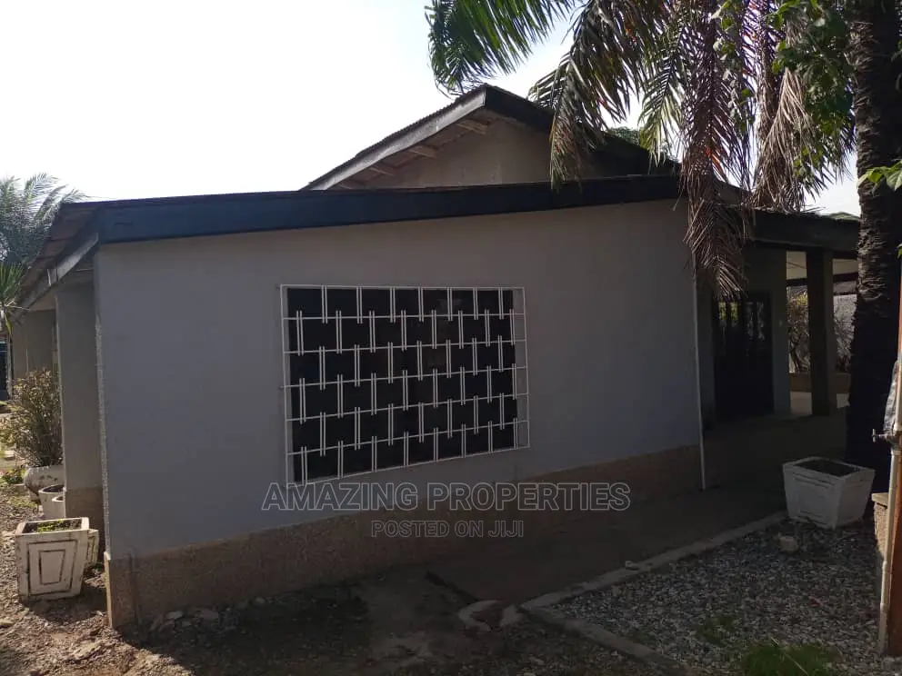 3bdrm House in Nyaniba Estate for Sale in Nyaniba Estate