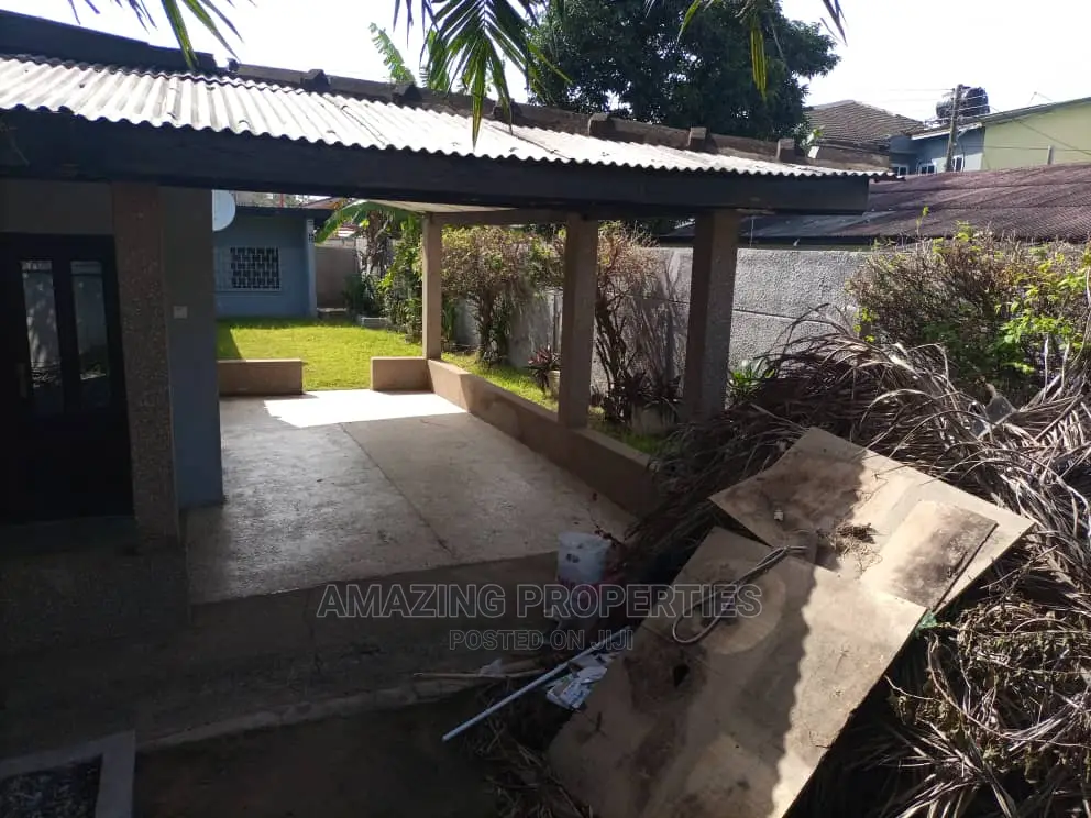 3bdrm House in Nyaniba Estate for Sale in Nyaniba Estate