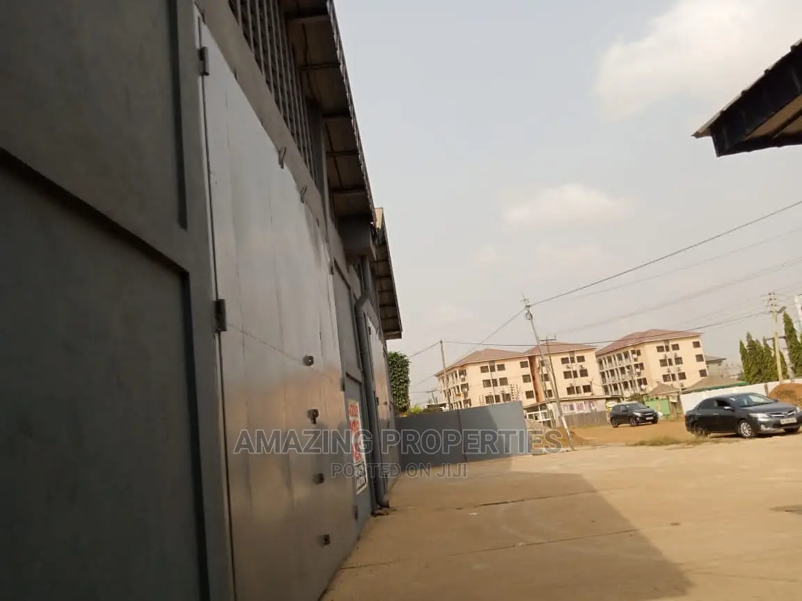 920 Sqft Warehouse for Sale at Spintex Coastal in Spintex
