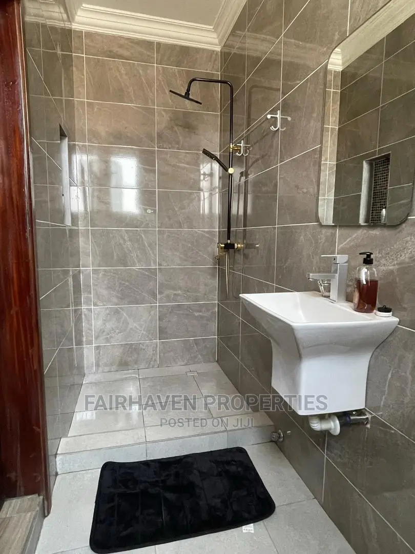 Furnished 2bdrm Apartment in Tseaddo, Teshie for rent in Teshie