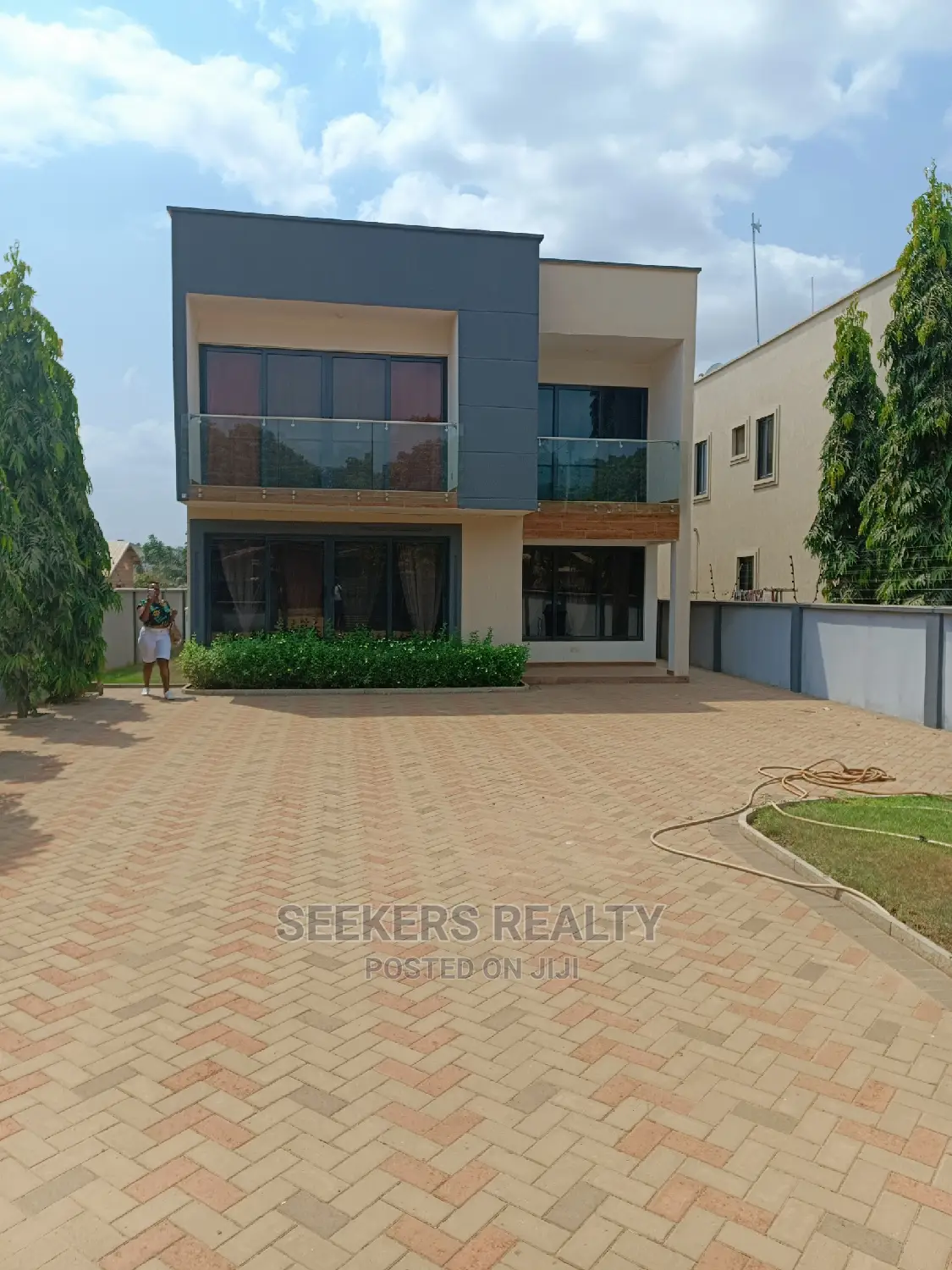 Furnished 4bdrm House in Seekers Realty, Oyarifa for rent in Oyarifa
