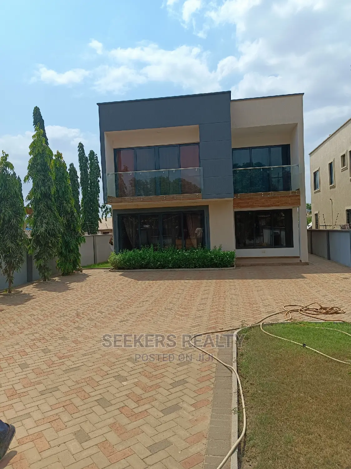 Furnished 4bdrm House in Seekers Realty, Oyarifa for rent in Oyarifa