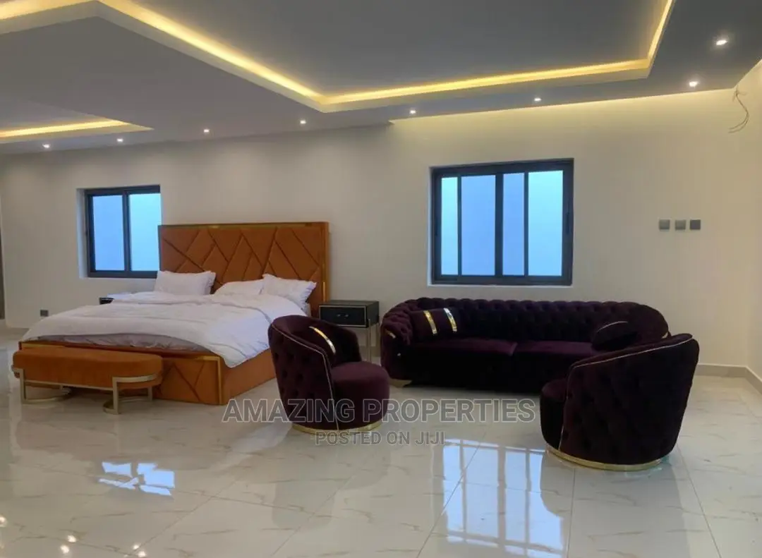 5bdrm House in East Legon for Sale in East Legon