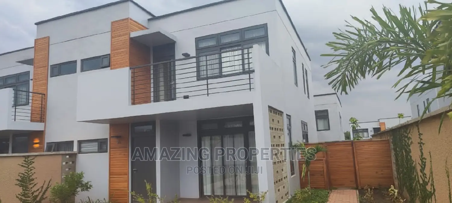 3bdrm House in Oyarifa for Rent in Oyarifa
