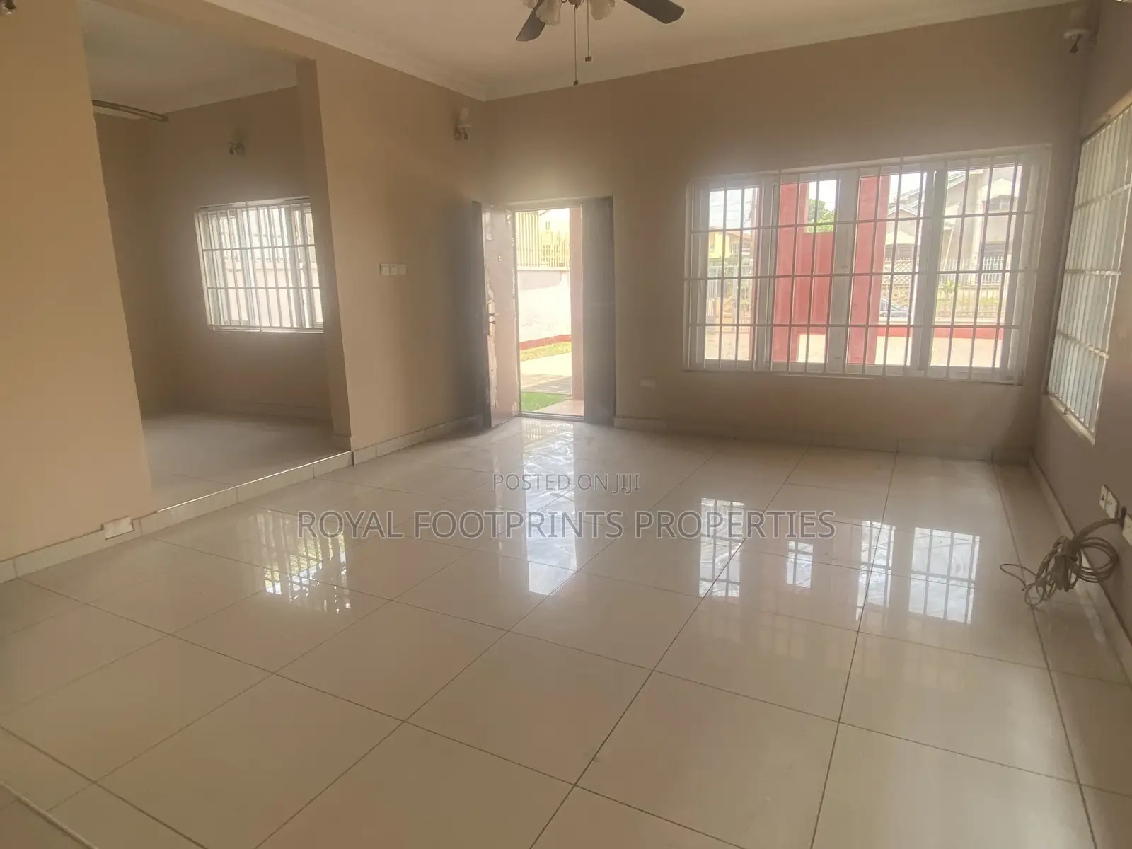 4bdrm Townhouse / Terrace in Royal Footprints, East Legon for Rent in East Legon